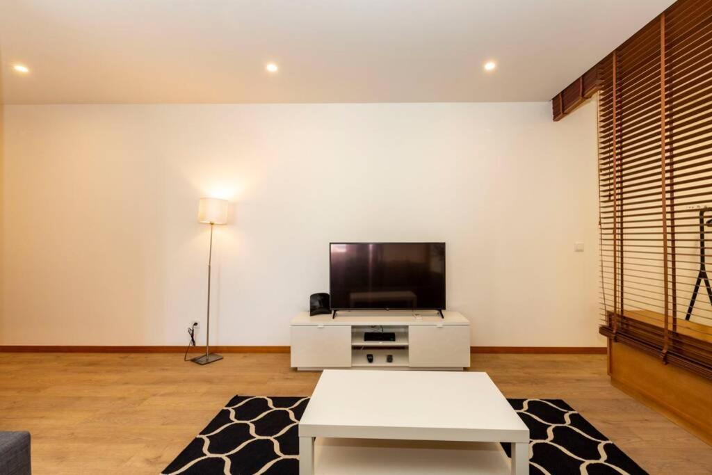 Eiffel Porto Apartment Exterior photo
